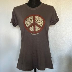 Vintage Walt Disney World Peace Sign Tee, size Medium